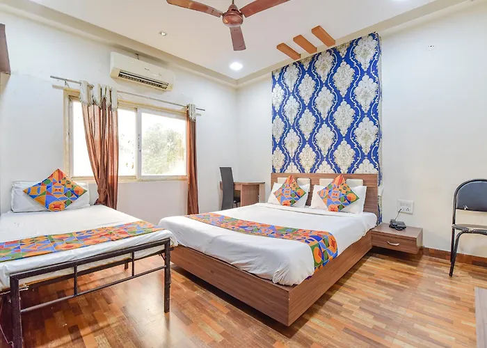 Fabexpress Shri Shyam Palace
