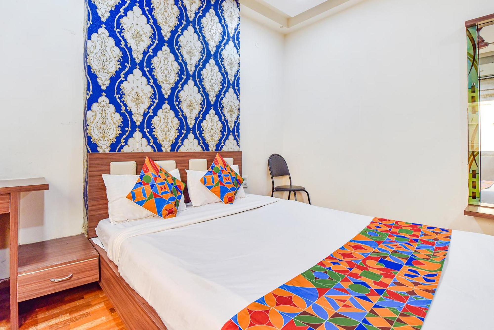 Homestay Fabexpress Shri Shyam Palace Ujjain